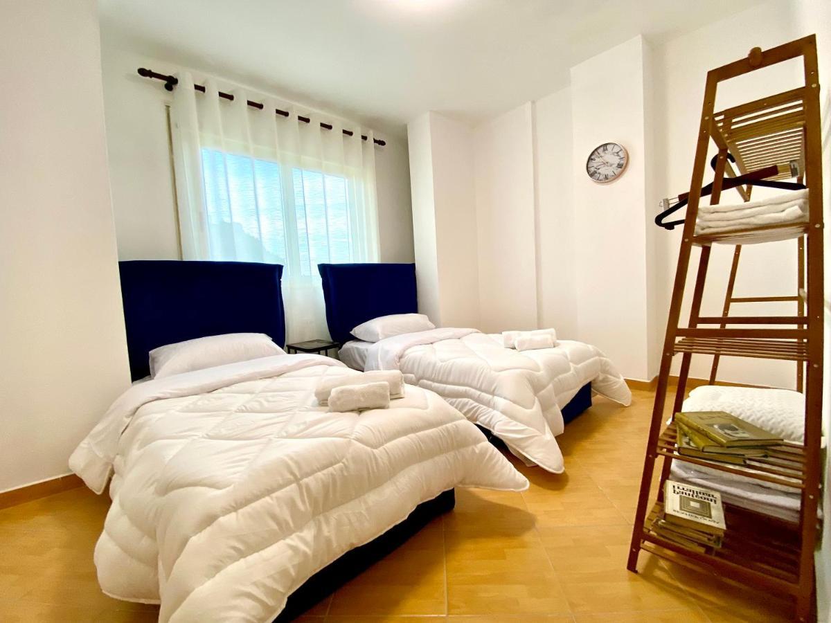 Cozy Seaview Apartment Vollga Central Durrës Kültér fotó